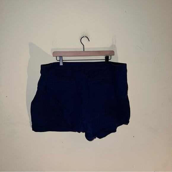 LANE BRYANT navy chino shorts 22 - Picture 4 of 4